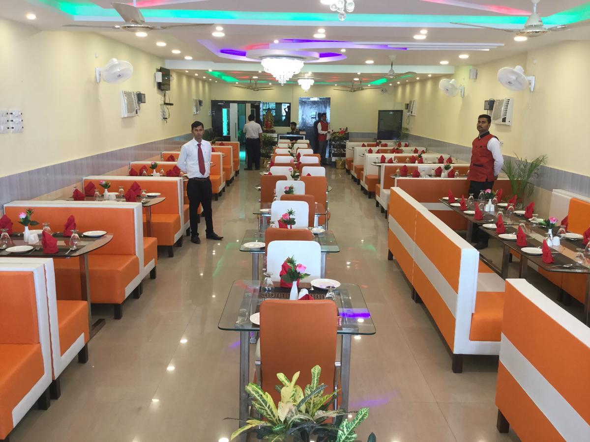 Hotel Utsav Residency - Varanasi — Photos 3